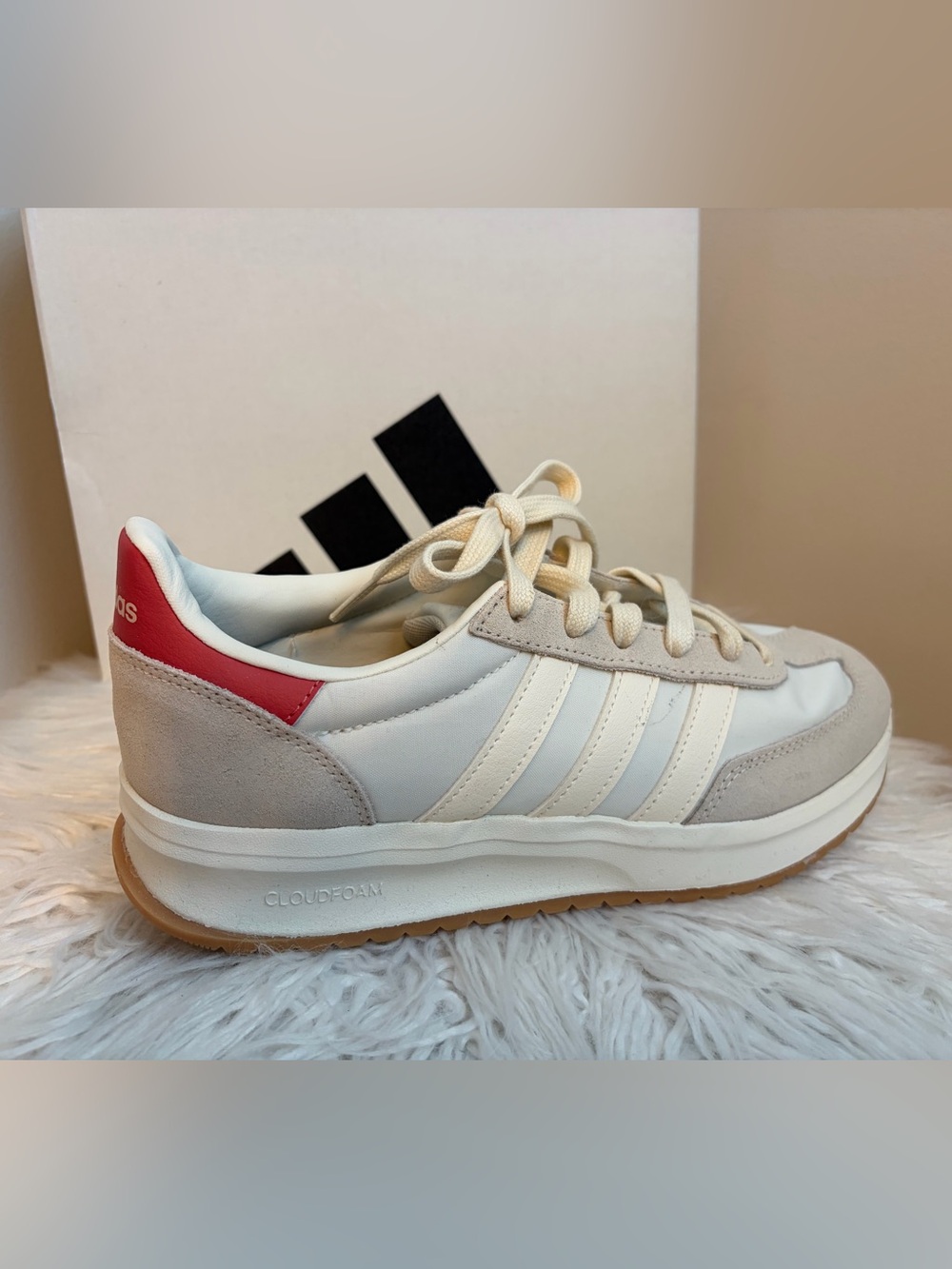 adidas Women’s White, Cream & Coral Cloudfoam Retro Trainer